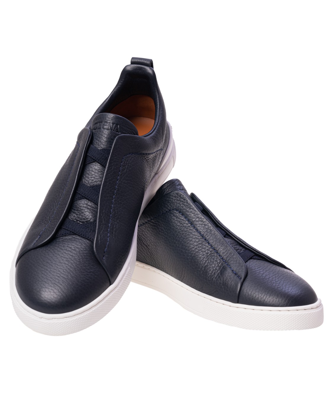 shop ZEGNA Saldi Sneakers: Zegna sneakers Low Top Triple Stitch™ in pelle di cervo.
Tre elastici incrociati sulla tomaia.
Logo XXX sul tallone.
Fodera in pelle.
Suola in gomma.
Con sacchetto coordinato.
Composizione: 100% pelle di cervo.
Made in Italy.. LHCV0 S4667Z-412 number 9485